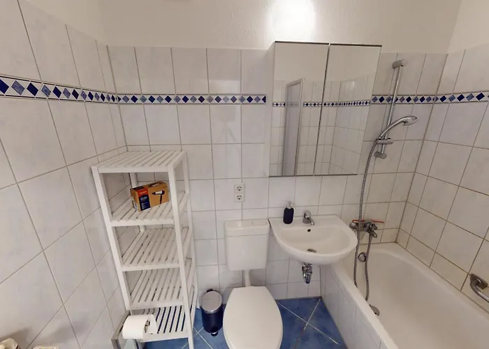 Kleines Urlaubsglueck, Oepnv Fusslaeufig Erreichbar, Wlan Апартаменты Хемниц